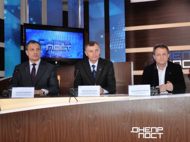 1394191789_1_troje.jpg 1394191789_1_troje.jpg