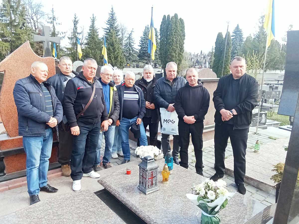 27-01-03.jpg