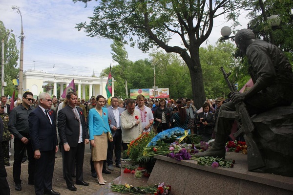 9travnya_1105_01.jpg 9travnya_1105_01.jpg