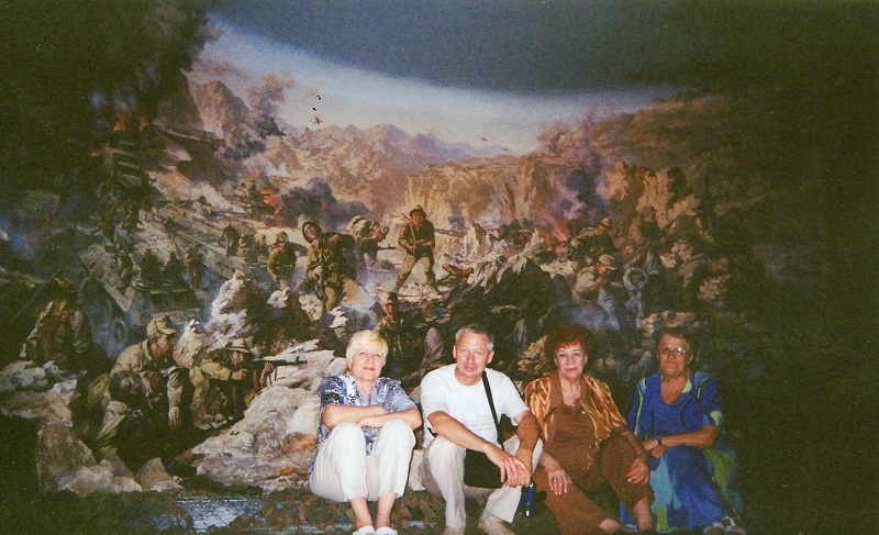 img304.jpg img304.jpg