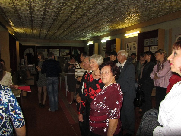 img_4715.jpg img_4715.jpg